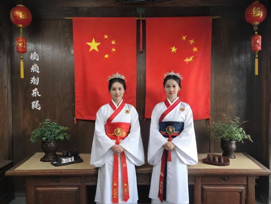 深圳QM会所舒适休息区一览